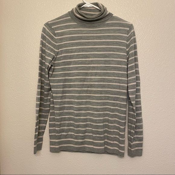 Banana Republic striped turtleneck long sleeve Merino Wool lightweight sweater-M - Picture 3 of 11